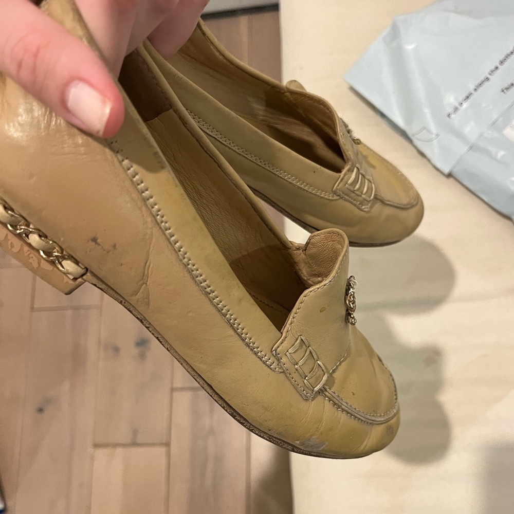CHANEL Beige Loafers - Picture 11 of 11